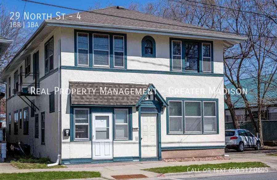 29 North St in Madison, WI - Building Photo