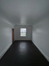 1614 Oak St in Toledo, OH - Building Photo - Building Photo