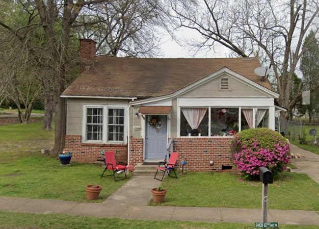 property at 1401 12th Ave N