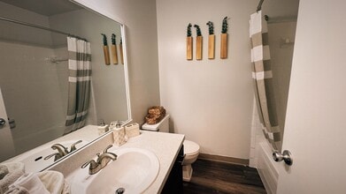 Maple Place Apartments in Southfield, MI - Building Photo - Building Photo