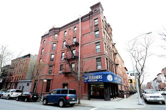 534 Henry St in Brooklyn, NY - Building Photo - Building Photo