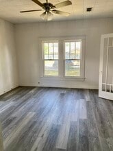 903 W Live Oak St in Coleman, TX - Building Photo - Building Photo