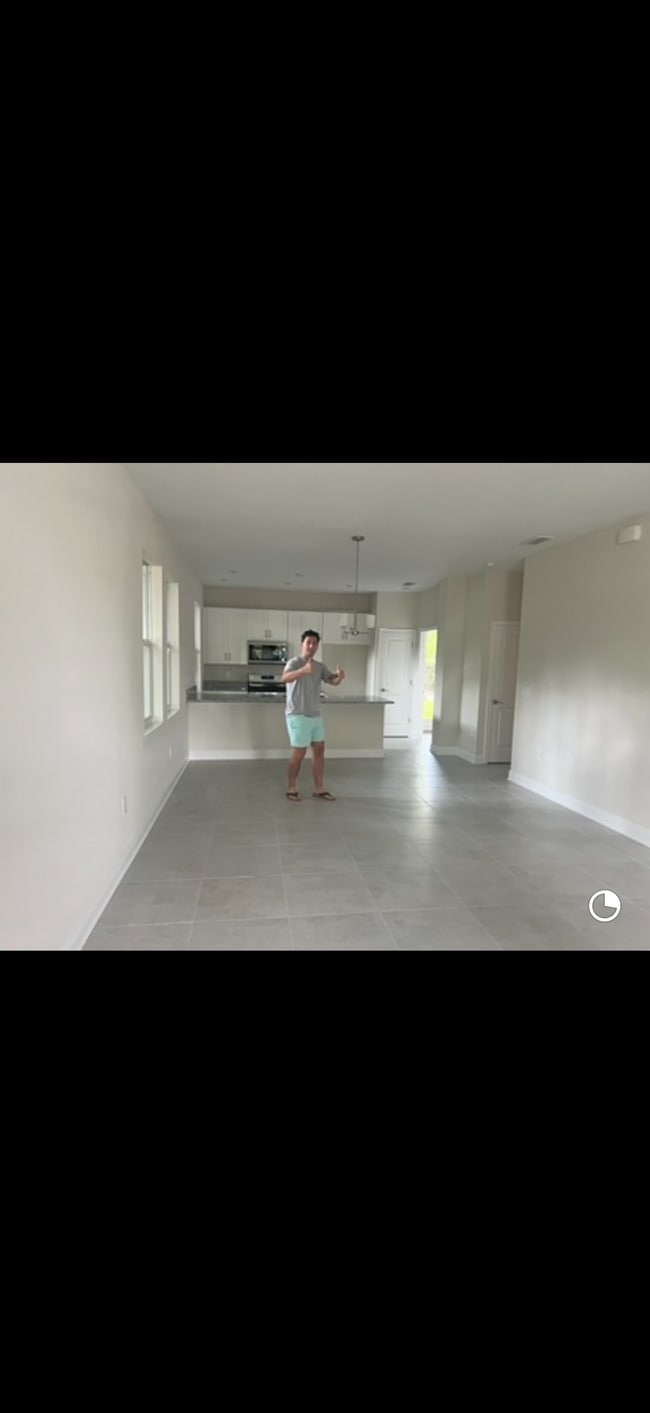 property at 1126 Melrose Ave S