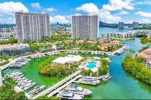 1000 W Island Blvd, Unit 2508 in Aventura, FL - Building Photo