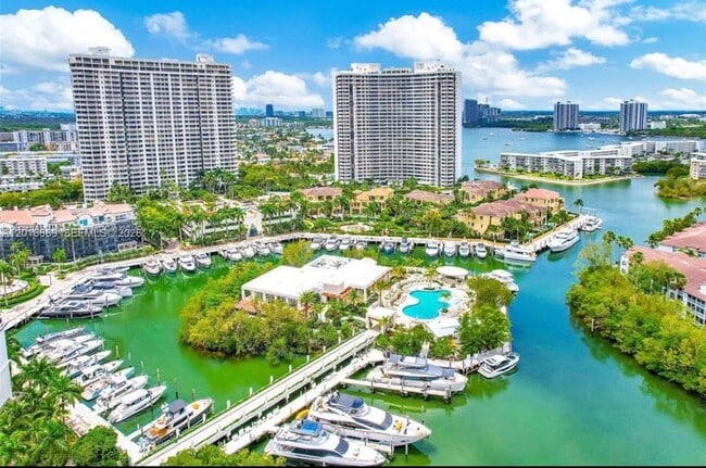 property at 1000 W Island Blvd