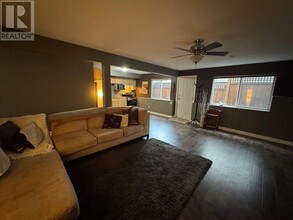 23835 105 Ave in Maple Ridge, BC - Building Photo - Building Photo