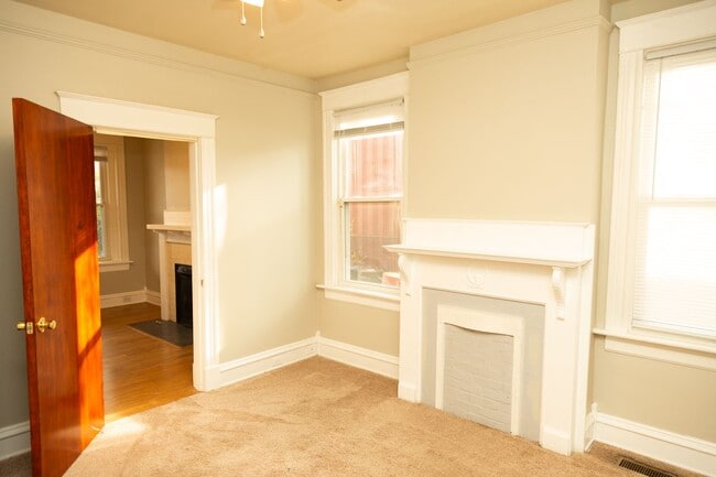 8 S Granby St in Richmond, VA - Building Photo - Building Photo