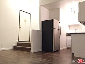 4124 N Eagle Rock Blvd-Unit -117A in Los Angeles, CA - Foto de edificio - Building Photo