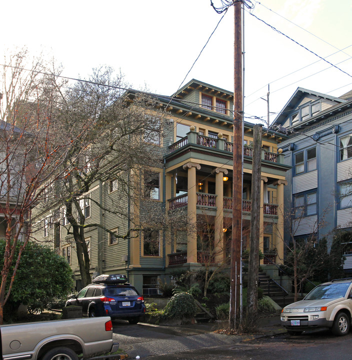 Roosevelt Commons in Portland, OR - Building Photo