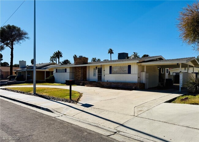 1208 Buehler Dr in Las Vegas, NV - Building Photo - Building Photo