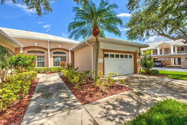 8658 Patty Berg Ct in Ft. Myers, FL - Building Photo - Building Photo