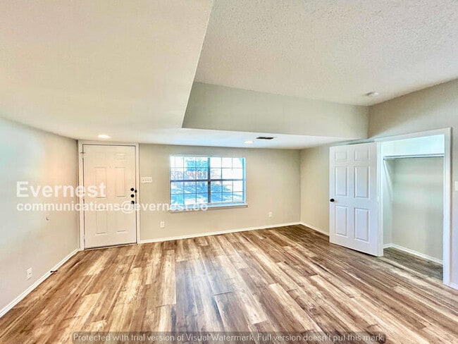 415 W Light St in Waxahachie, TX - Building Photo - Building Photo