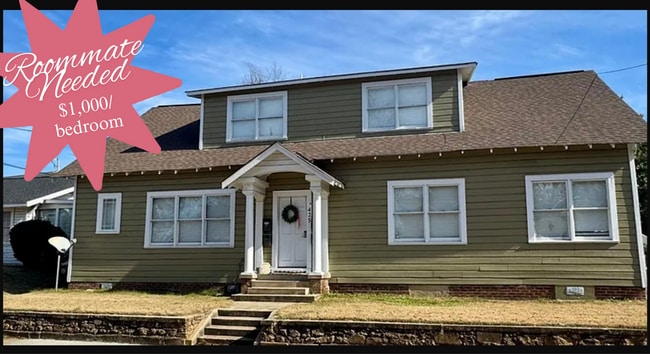 property at 425 Caplewood Dr