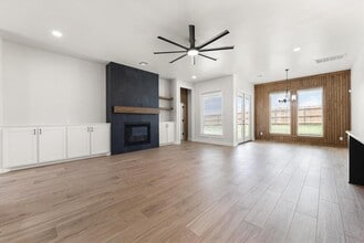 7213 NW 154th St in Edmond, OK - Building Photo - Building Photo