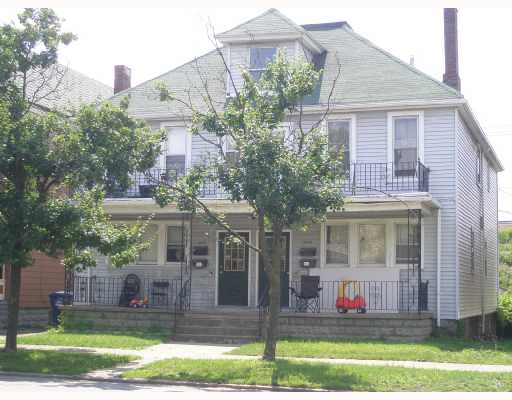 2138 Niagara in Buffalo, NY - Foto de edificio