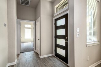 235 N Spotted Fern Dr in Montgomery, TX - Building Photo - Building Photo