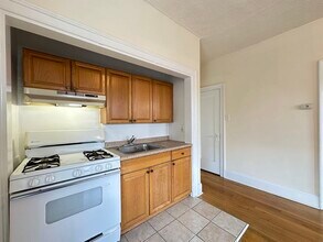 2737 N Spaulding Ave in Chicago, IL - Building Photo - Building Photo