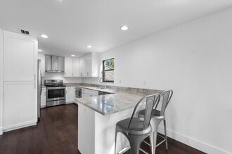 13388 Polo 201 Rd in West Palm Beach, FL - Building Photo - Building Photo