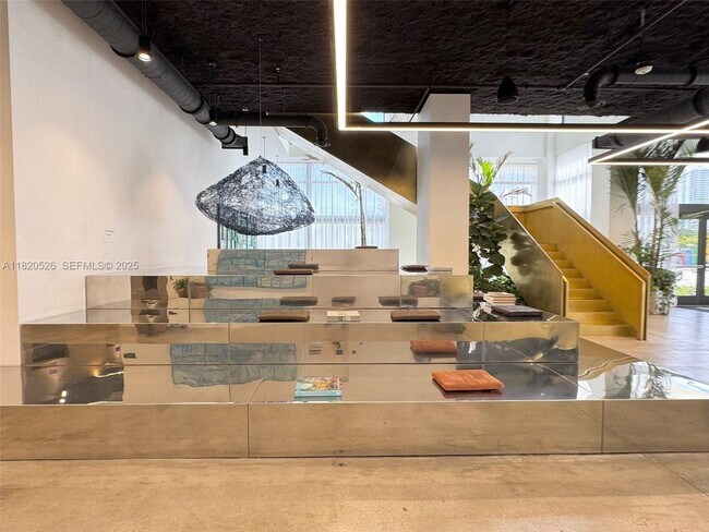 1642 NE 1st Ave in Miami, FL - Building Photo - Building Photo