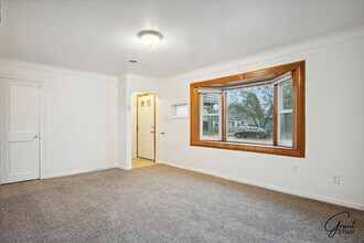 17369 Lincoln Ave in Eastpointe, MI - Building Photo - Building Photo