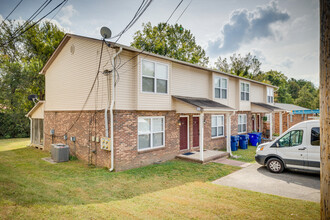 10412 Victoria Dr in Knoxville, TN - Building Photo - Building Photo