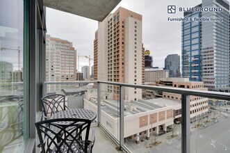 10351 NE 10th St-Unit -FL9-ID338 in Bellevue, WA - Building Photo - Building Photo