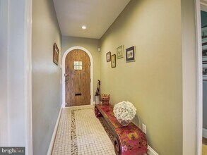 3808 Cathedral Ave NW in Washington, DC - Building Photo - Building Photo