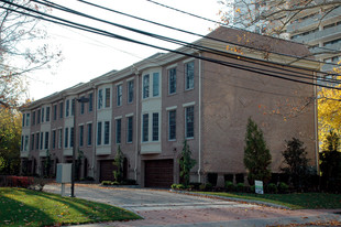 Whiteman House in Fort Lee, NJ - Foto de edificio - Building Photo