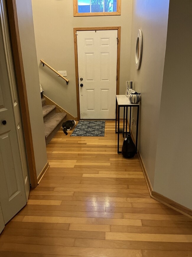 1299 County Rd D Cir in St. Paul, MN - Building Photo - Building Photo