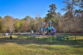 Cologne Gardens in Mays Landing, NJ - Building Photo - Building Photo