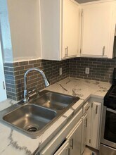 11244 Morrison Ave, Unit Apt 3- 2nd floor in Valley Village, CA - Building Photo - Building Photo