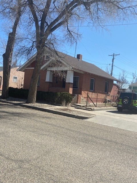 12 E 7th St in La Junta, CO - Building Photo