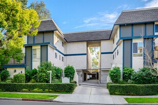 408 Burchett St, Unit 5 in Glendale, CA - Building Photo