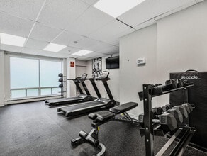 Highland Park Apartments I/II in London, ON - Building Photo - Building Photo