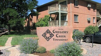 735 Arapahoe Ave in Boulder, CO - Building Photo