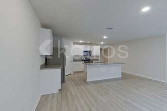 417 Monarch Ln in Pensacola, FL - Building Photo - Building Photo