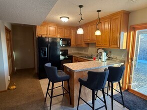 475 Moers Cir in Chaska, MN - Building Photo - Building Photo