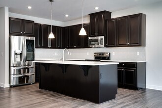645 Exmoor Dr in Goodlettsville, TN - Building Photo - Building Photo