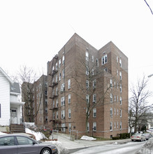 205 E 238th in Bronx, NY - Building Photo - Building Photo