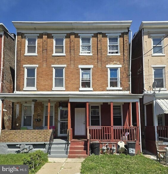 53 Kelsey Ave in Trenton, NJ - Building Photo