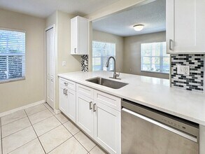 5406 Fieldstone Dr in Lakeland, FL - Building Photo - Building Photo