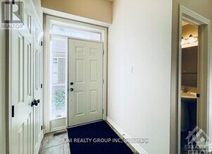 140 Abetti Ridge in Ottawa, ON - Building Photo - Building Photo