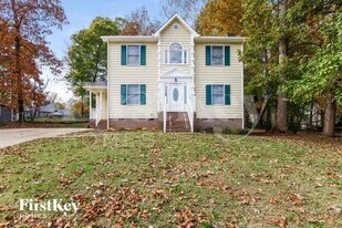 145 Antelope Dr in Mount Holly, NC - Building Photo