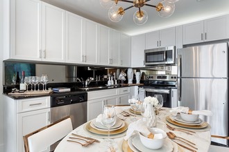 The Club at Crystal Lake in Deerfield Beach, FL - Building Photo - Building Photo