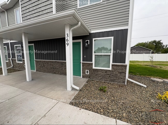 property at 369 Jeremy Ln