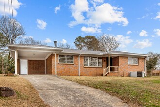 2409 3rd Pl NW in Center Point, AL - Building Photo - Building Photo