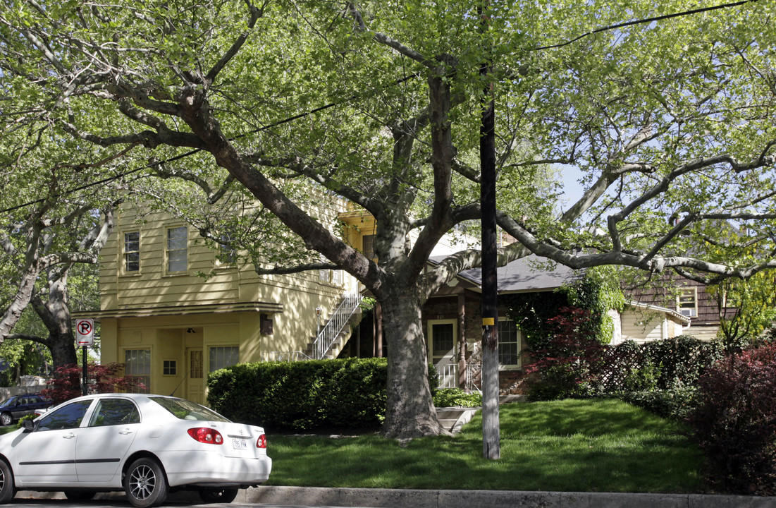 801 1st Ave in Salt Lake City, UT - Building Photo