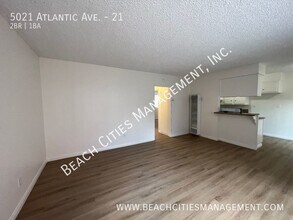 5021 Atlantic Ave in Long Beach, CA - Building Photo - Building Photo