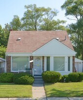 11910 Gunston St in Detroit, MI - Building Photo