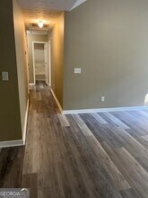 5045 Old Orr Rd in Flowery Branch, GA - Building Photo - Building Photo